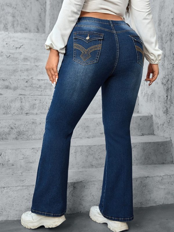 1788124144593861.jpg 819 Women's 12 OZ Plus Size High Rise Flare Embroidered Back Pockets Jeans
