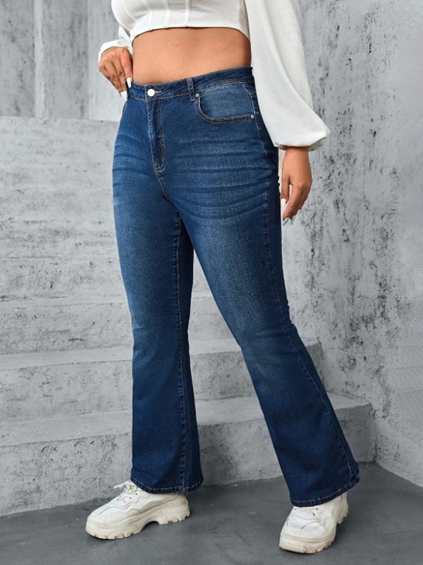 1788124167178792.jpg 819 Women's 12 OZ Plus Size High Rise Flare Embroidered Back Pockets Jeans