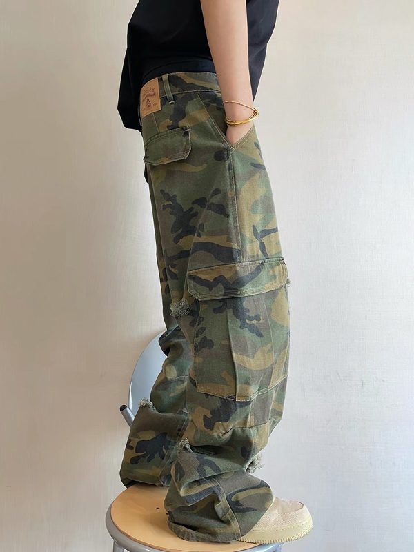 CAMO001 Men's Skate Camo Distressed Cargo Ripped Wide Leg Pants