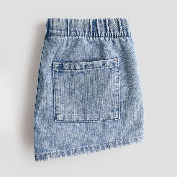 HMKD034  Denim Shorts  ShellCotton 78%, Polyester 22%  Pocket lining  Polyester 65%, Cotton 35%  2-8